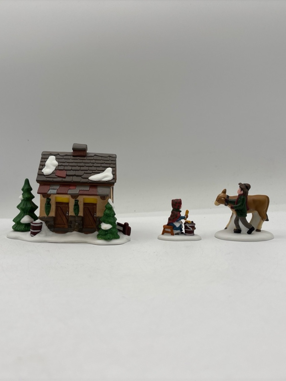 Department 56 1996 Vintage Heritage VillageTending The New Calves Set Of 3 58395